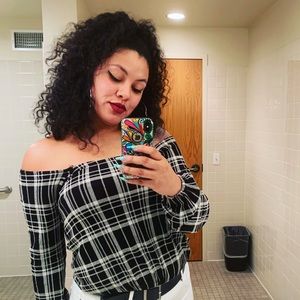 Meet your Posher, Xochitl